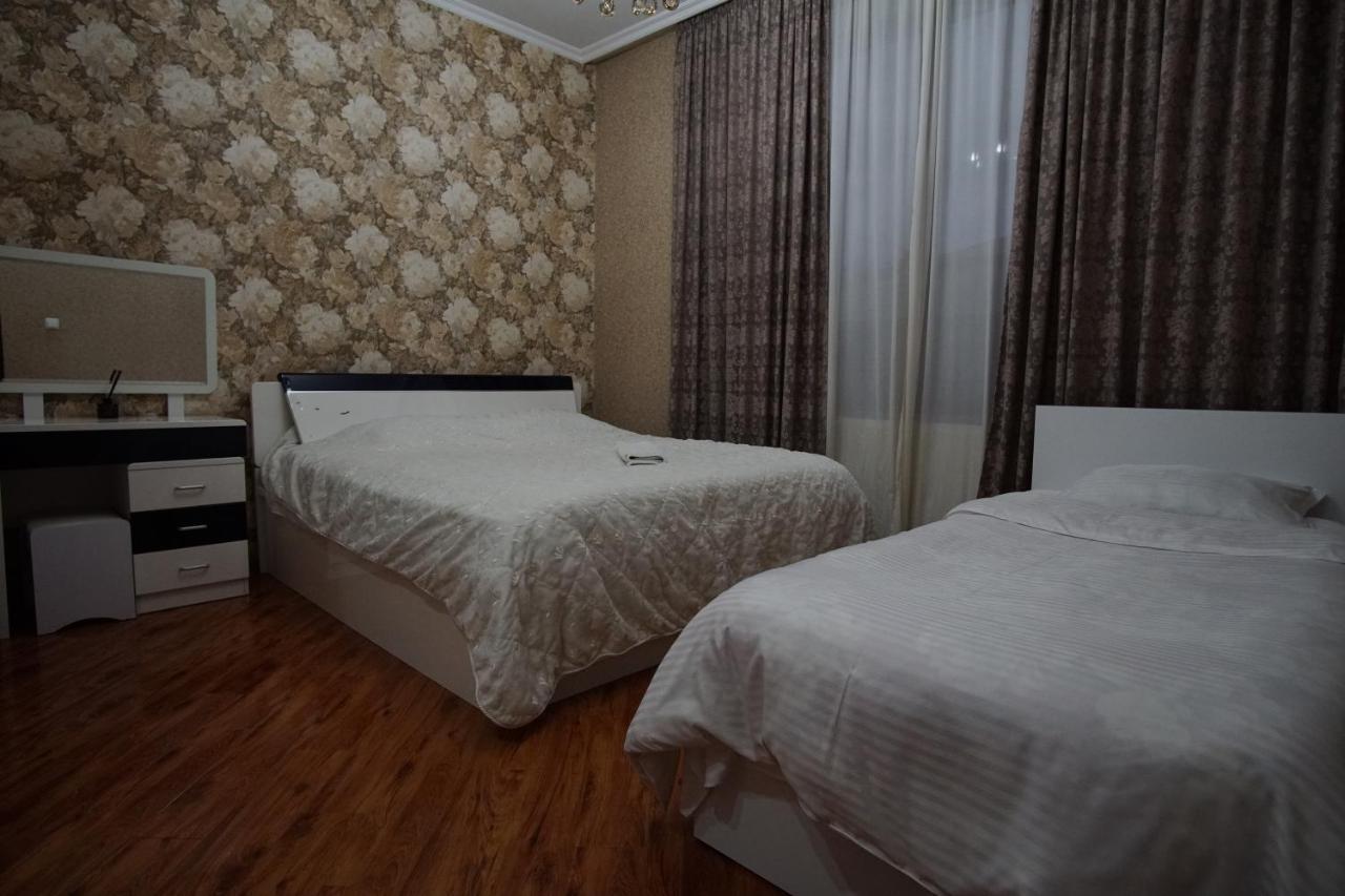 Lile Hotel Telavi Exterior foto